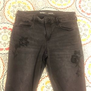 Rockstar Black Floral Appliqué Jeans